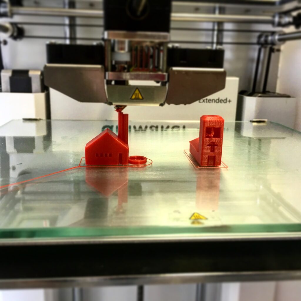 3D printing of a small, simple object